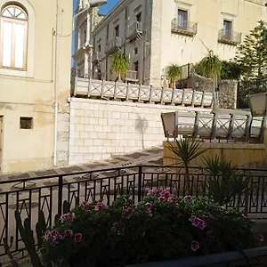 villa-gretas-house-92020.sicilyhotelsitaly.net/