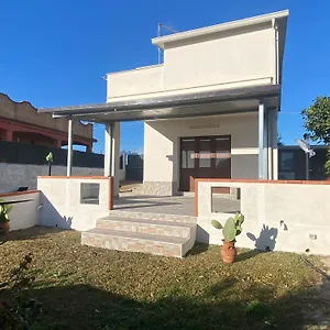 villetta-immersa-nellagrumeto.sicilyhotelsitaly.net/