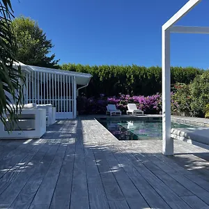 https://pomme-cannelle-luxury-suites-spa.comcaribbean.com