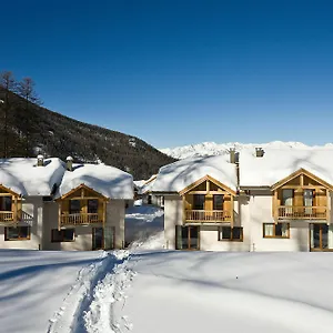 **** Hotel La Combe D Or France